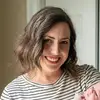 Ashley’s Tiny Wins 🍗🥦🍓 - @ashleywoolwine - TikTok