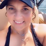 Ashlyn Gordon - @ashlyn.dianne - Instagram