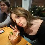 ashlyn - @_ashlynlee - Instagram