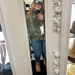 Ashton Davidson - @_ashton_davidson - Instagram