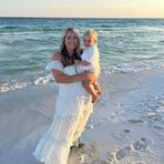 Ashton Glaze Haydel - Facebook