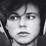 Ashton Irwin - @ashtonlovechild - Instagram