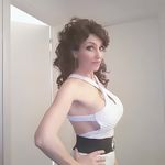 Athena Bailey - @farhamsq - Instagram