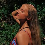 Athena Beck - @artsyaab - Instagram