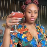 Atiya Charde' Harris - @lovebythagallon - Instagram