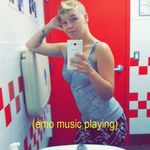 Audrey Dixon - @audrey.dixon.127 - Instagram