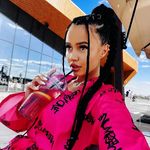 @audreysassyshift - Instagram
