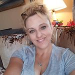 Audrey Thorne - @newfie1gal - Instagram