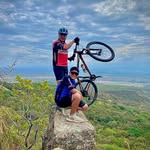 Cesar Augusto Celis Puentes - @cesarcelispuentes - Instagram
