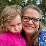 Aunt Lori - @auntlorireads - Instagram