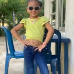 Aura Meza - @mendozaaurameza - Instagram