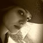 A - @aurorakhann - Instagram