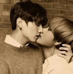 Aurora Kim - Facebook