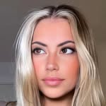 Aurora Reyes - @auroraxsunrisex - Instagram