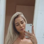 Aurora Rios - @auro.rarios18 - Instagram