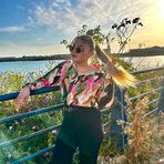 Aurora Santamaria - Facebook