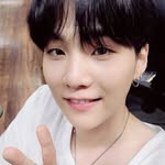 Aurora Tomlinson - @jimin1994s - Instagram