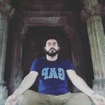 Austin Bravo - @worldonmypalm - Instagram