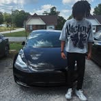 Austin Moss - Facebook