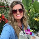 Rene Austin Sinclair - @heyreneeveryday - Instagram