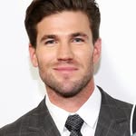 Austin Stowell - @amstowell - Instagram