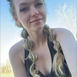 Autumn Collins - @tra_n_quility - Instagram