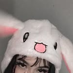 Autumn Lloyd - @autumn._.is._.typing - Instagram