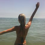 ava ball - @ava.moon.ball - Instagram