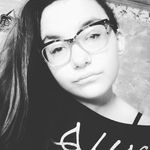 Ava Dunham - @ava.dunham.12121 - Instagram