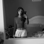 ava - @ava_sloan - Instagram