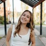 Ava Wall - @ava.wall - Instagram