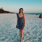 𝓐𝓿𝓪 - @ava_walls_ - Instagram