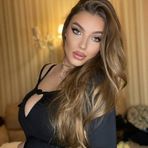 Ava Wayne - Facebook