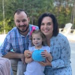 Avery Barker Hall - @averylinden10 - Instagram