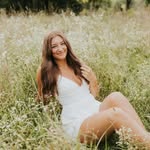 Avery Castro - @avery.998 - Instagram
