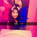 Avery Chavez . 🤑❤️ - @averychavez._ - Instagram