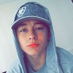Avery Dunham - @avery.dunham.5 - Instagram