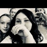Avery - @averys___friends - Instagram