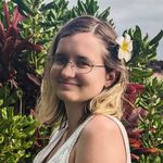 Avery Hamilton - @avery_pigeon_girl - Instagram