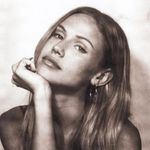 𝐴𝑣𝑒𝑟𝑦 𝐺𝑤𝑦𝑛𝑒𝑣𝑒𝑟𝑒 𝐴𝑛𝑛𝑙𝑦𝑛𝑛 𝐻𝑎𝑟𝑟𝑖𝑛𝑔𝑡𝑜𝑛 - @thebeautyandthefame - Instagram