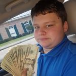 Avery Hebert - @avery.hebert.39 - Instagram