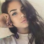 Avery Holmes - @averyholmes920 - Instagram