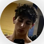 Avery Holt - @averyvholt - Instagram