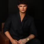 Holte Avery - @holteavery - Instagram