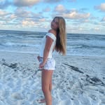 avery houk - @avery.houk - Instagram
