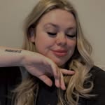 Avery Howell - @notspam.avery - Instagram