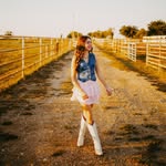 Avery Ingram - @averyai.08 - Instagram