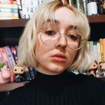 avery kay - @averykbooks - Instagram