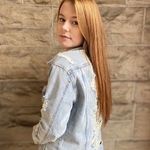 Avery Kinney - @avery.kinneyy - Instagram