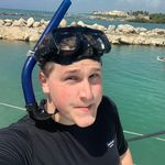 Avery Kuhn - @avekn6666 - Instagram